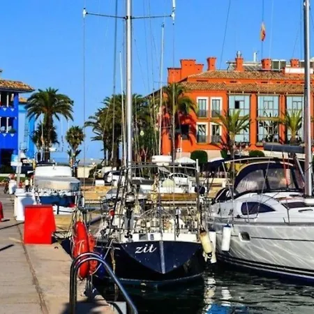 Apartamentos Sotogrande Con Piscina Y Garaje